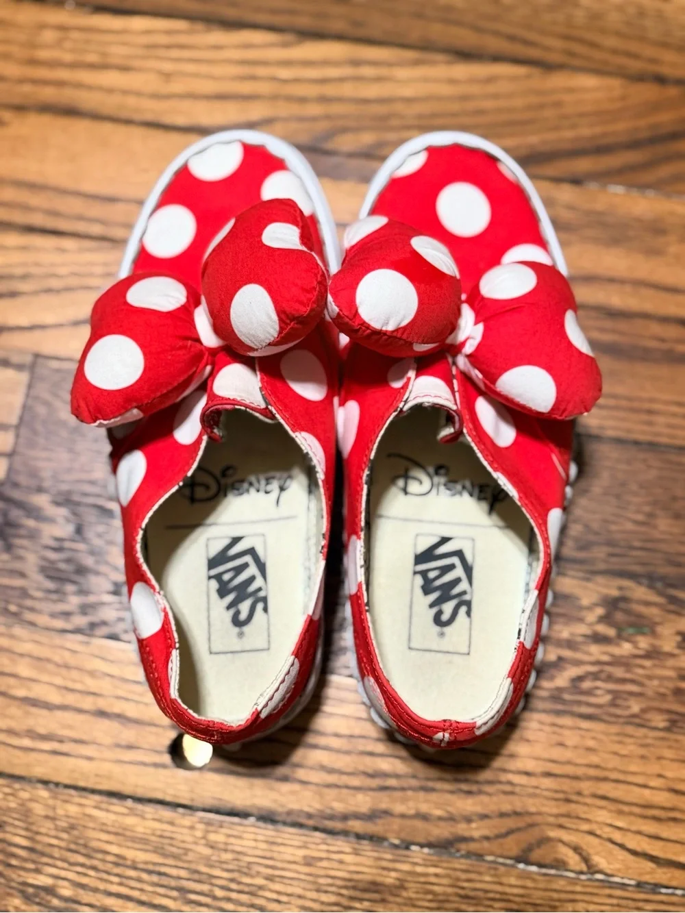 Vans x Disney Authentic Gore Minnie’s Bow Red Polka Dot Shoes W 7.5 M 6